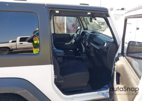 2013 Jeep Wrangler Rubicon из США, поврежденный, VIN 1C4HJWCG7DL559674